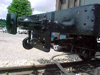 HMB 5 - Zug und Stossvorrichtungen (Gr&ouml;&szlig;e ca. 10 Kb)