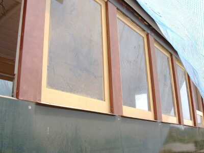 Verkleidung der Fensterpfosten (Gr&ouml;&szlig;e ca. 18 kB)