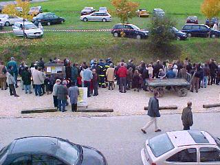 Warten auf den Zug (Gr&ouml;&szlig;e ca. 23Kb)