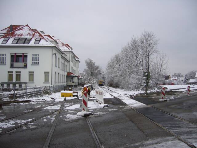 {short description of image}