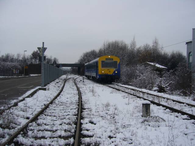 {short description of image}