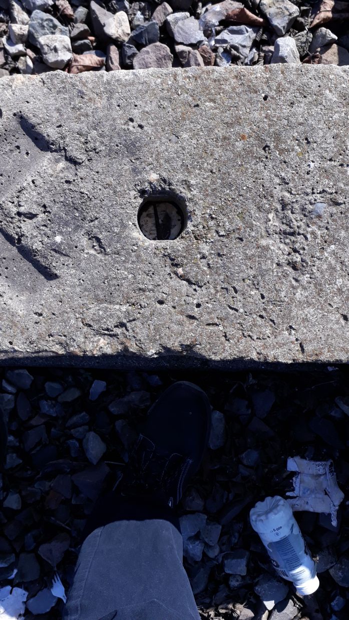 {short description of image}