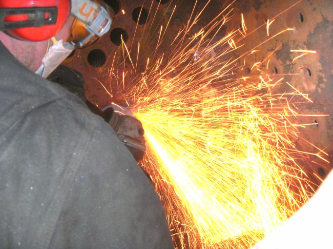 Funken sprühen in der Feuerbüchse (Größe 73 Kb)