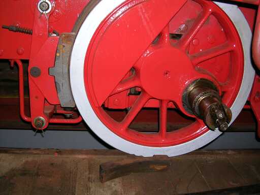 Treibachse und Bremse im Detail (Größe 57 Kb)