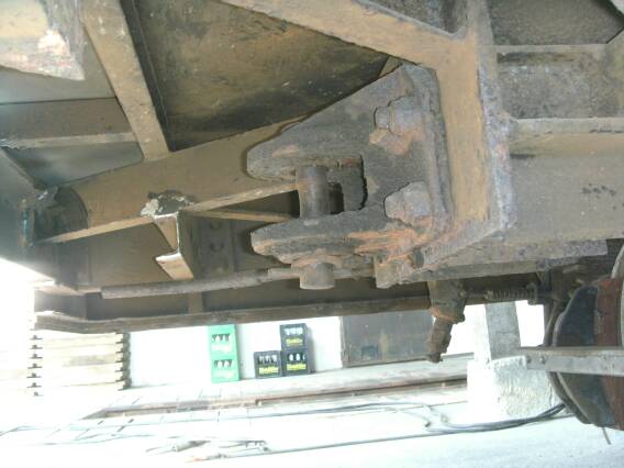 Alte Kupplungsaufhänung (Größe ca. 31 kb)