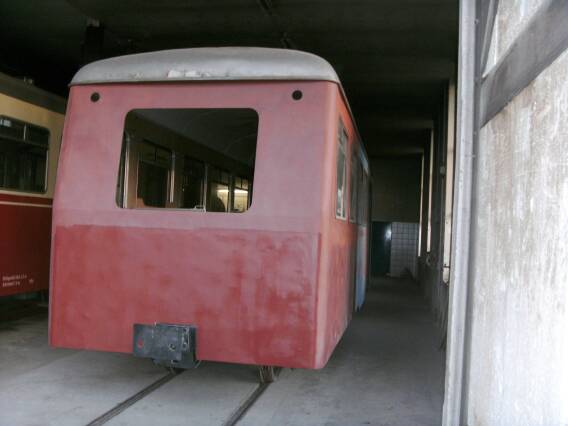 Grundierte Front (Größe ca. 22 kb)