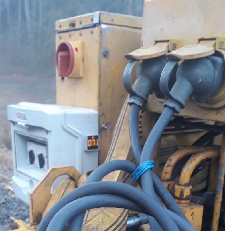 Abladen der Baumaschinen (Gr&ouml;&szlig; 66 kb)